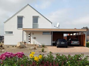 Carport aus Holz als eine günstige und designvolle Lösung